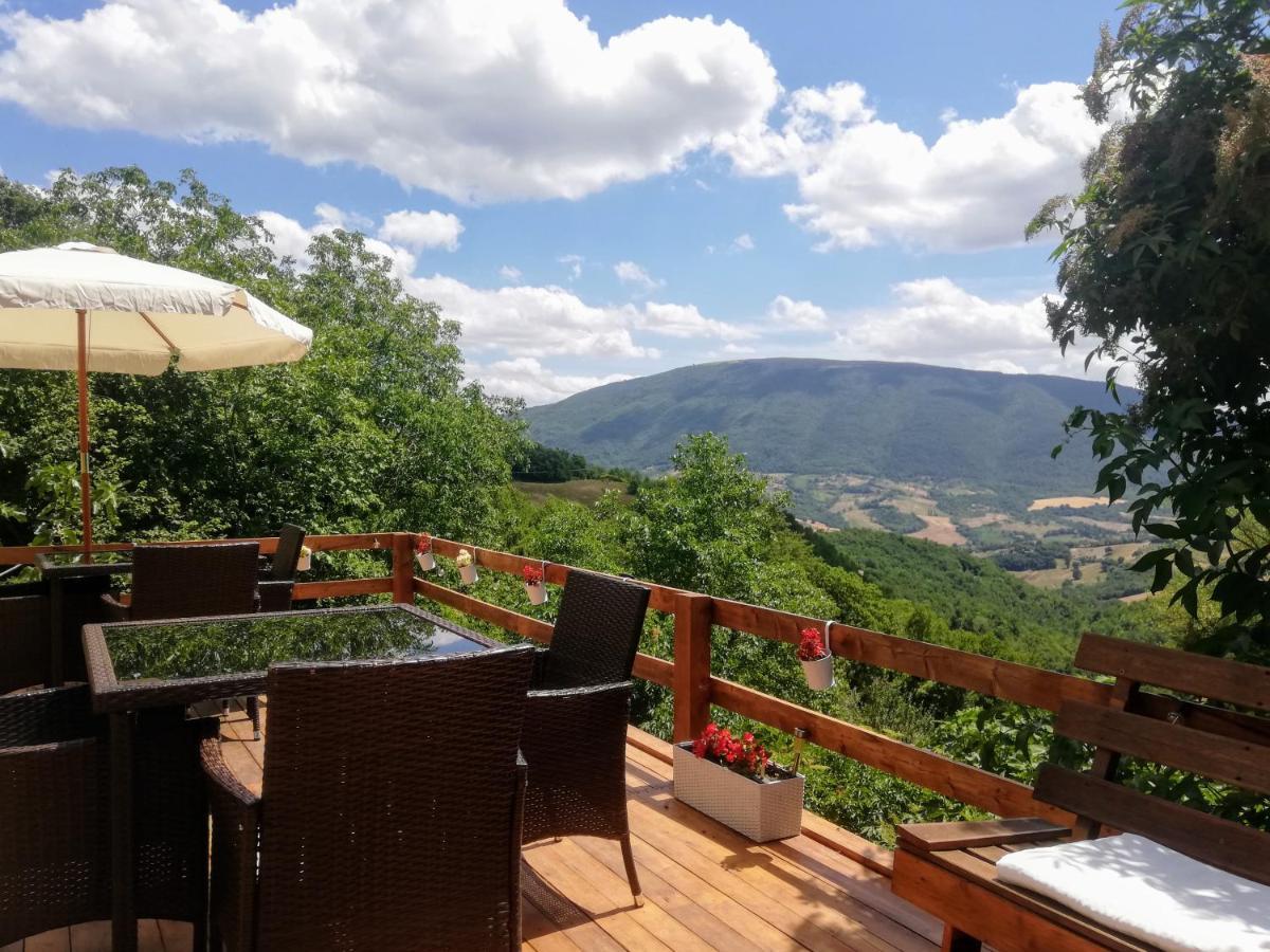 Le Ginestre Guesthouse Ассизи Экстерьер фото